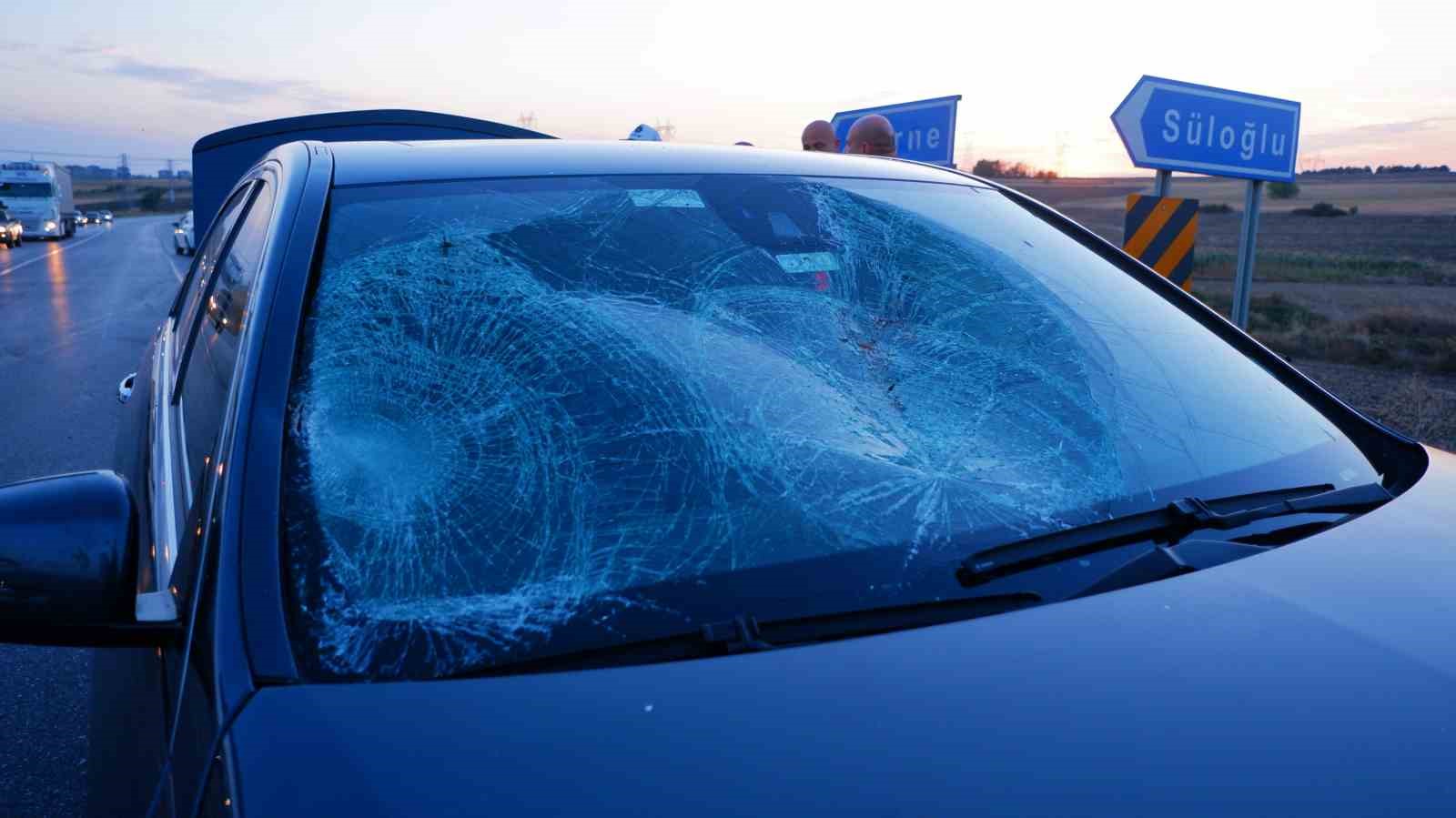 Otomobil ile motosiklet &ccedil;arpıştı: 2 yaralı
