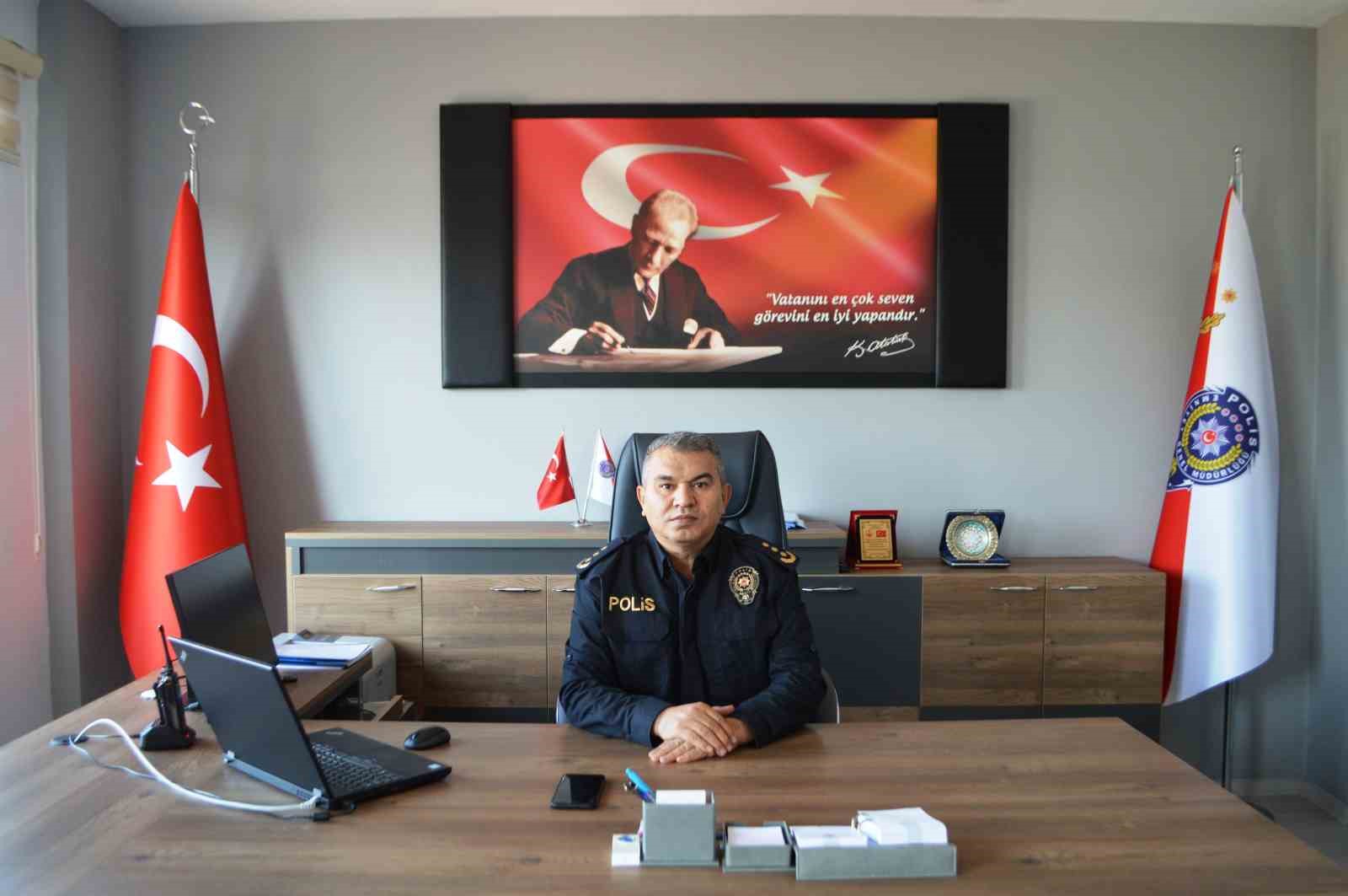 Ayvalık’ın yeni ilçe emniyet müdürü Çakır görevine başladı