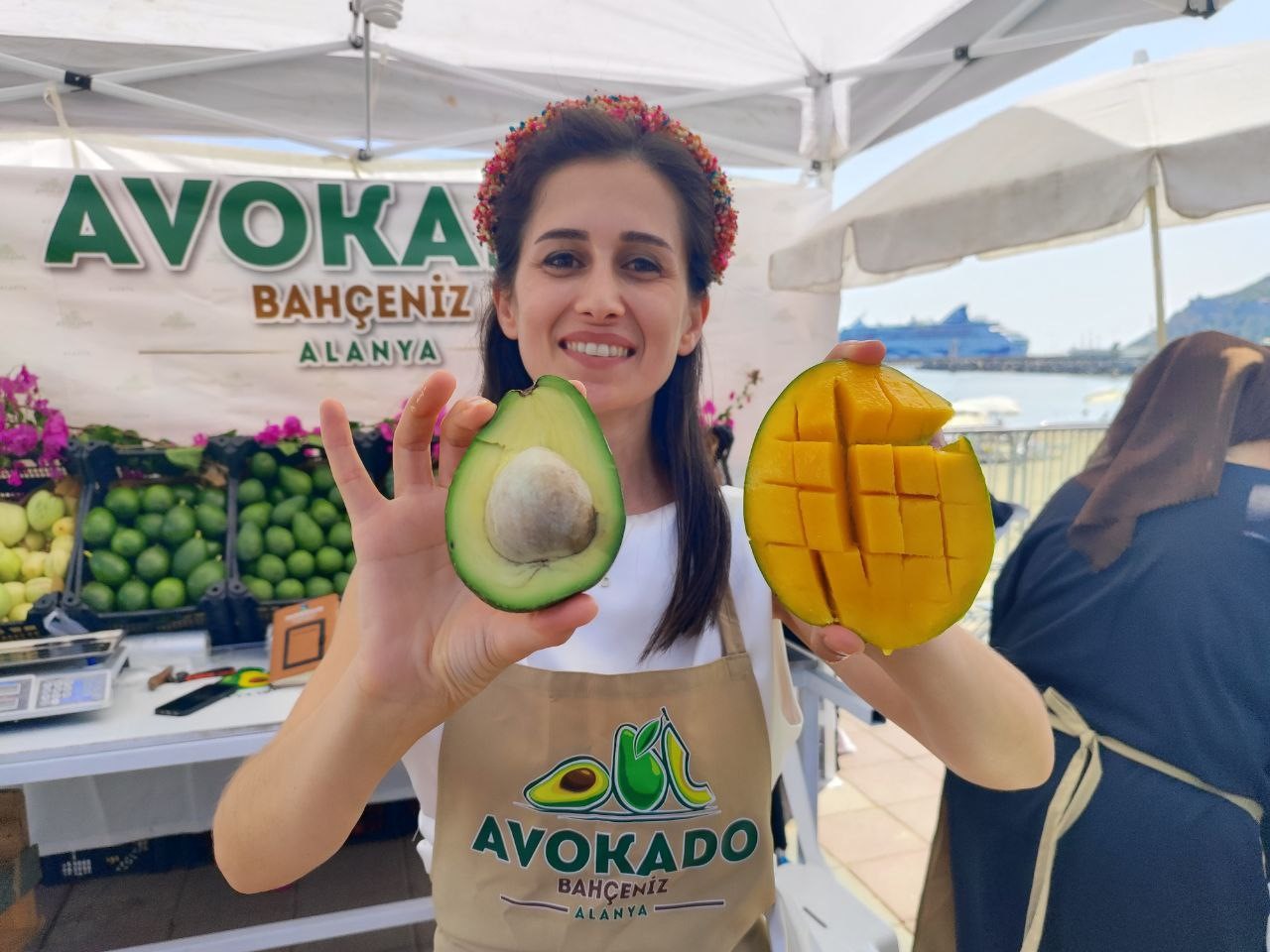 Antalya’nın Alanya ilçesinde düzenlenen &quot;avokado ve <b>mango</b>&quot...