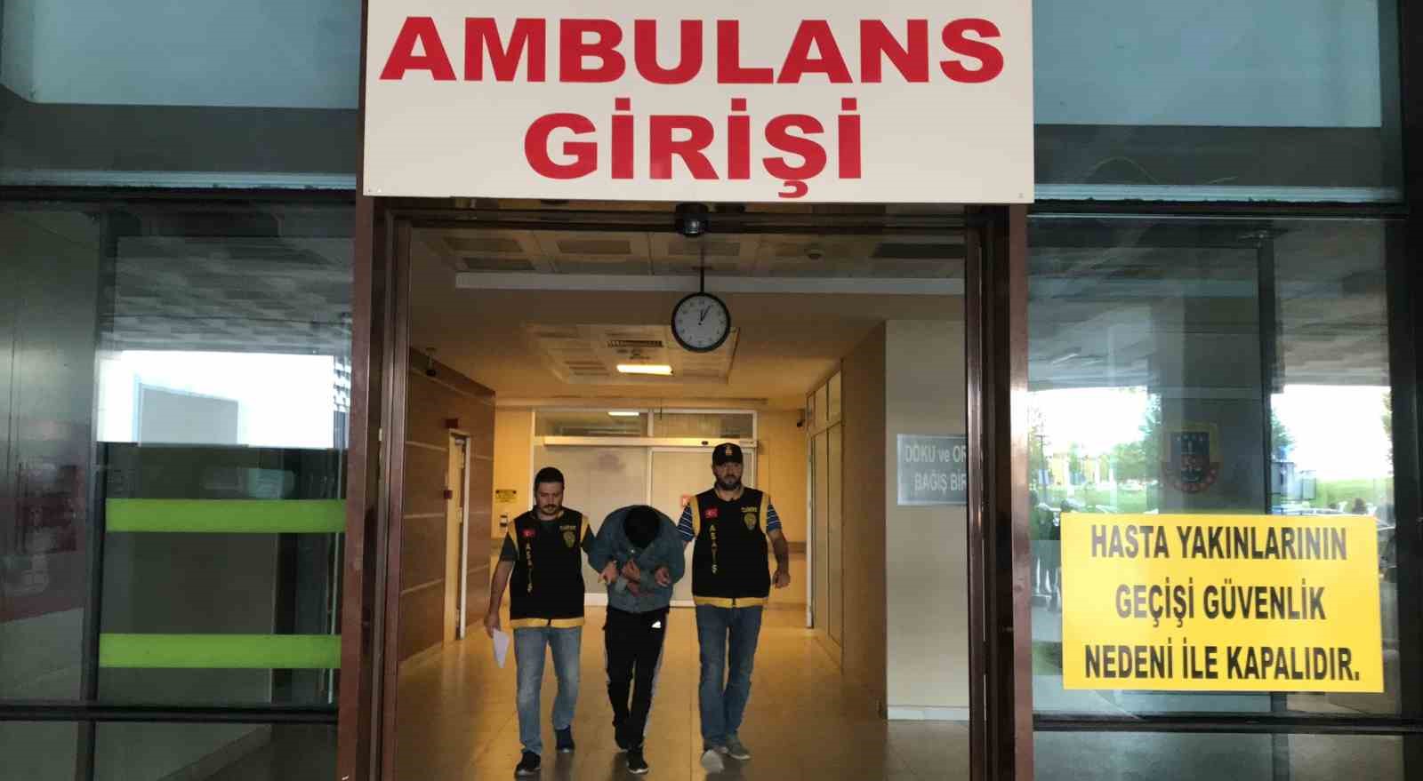 Edirne&rsquo;de yaşlı kadını 1 milyon 200 bin TL dolandıracaktı, su&ccedil;&uuml;st&uuml; yakalandı
