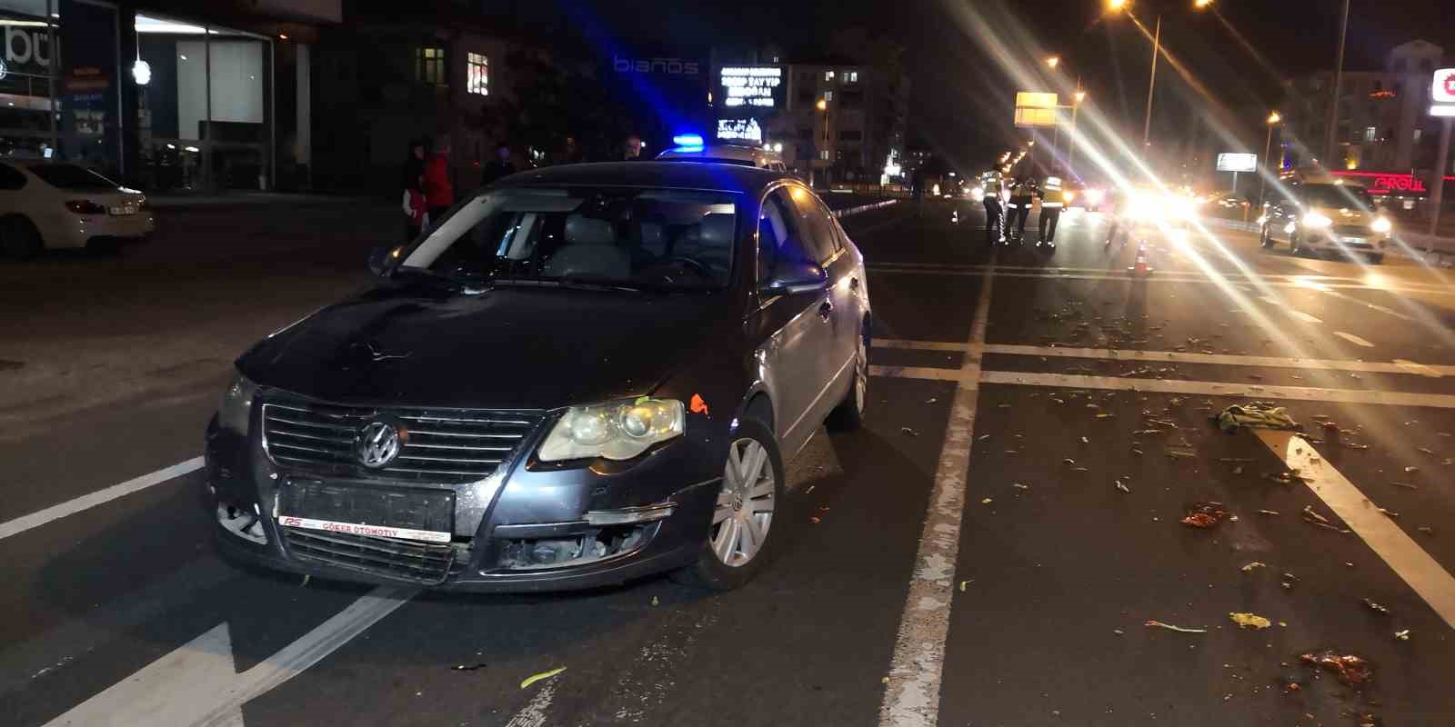 Pazar d&ouml;n&uuml;ş&uuml; otomobilin &ccedil;arptığı yaya ağır yaralandı
