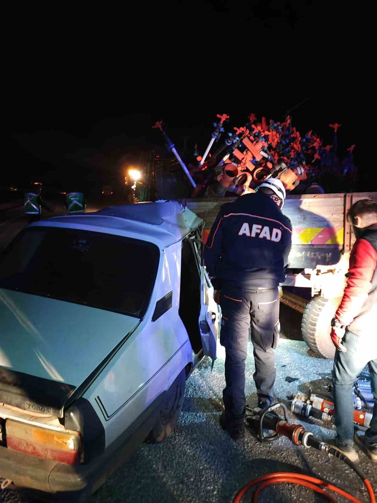 Ahlat’ta trafik kazası: 1 ölü, 1 yaralı