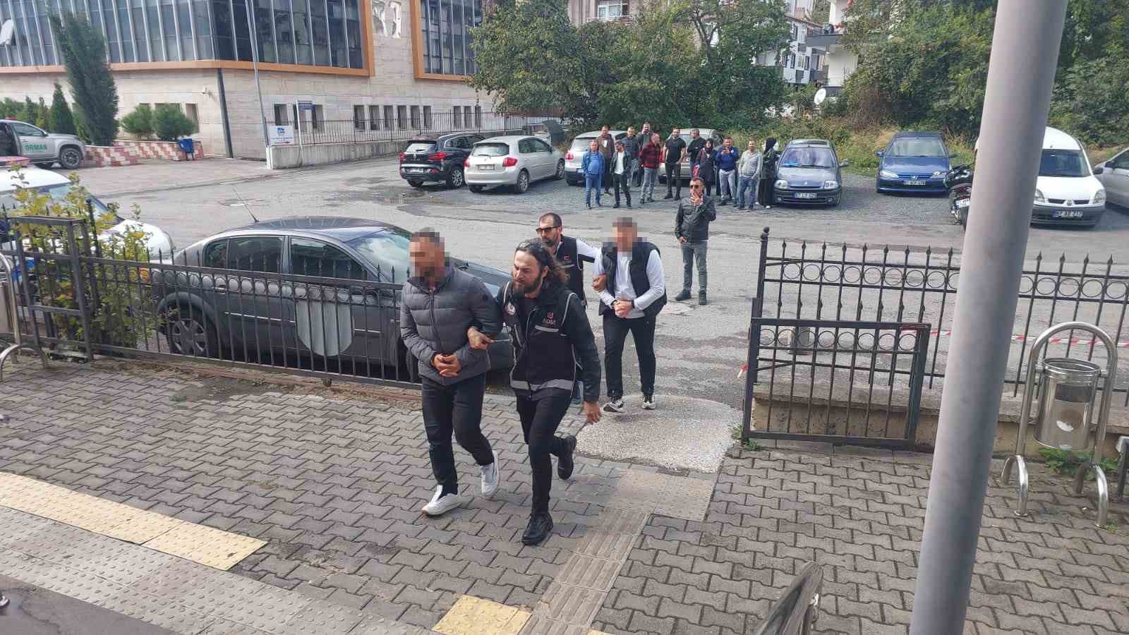 Kafes operasyonunda 5 ş&uuml;pheli adliyede
