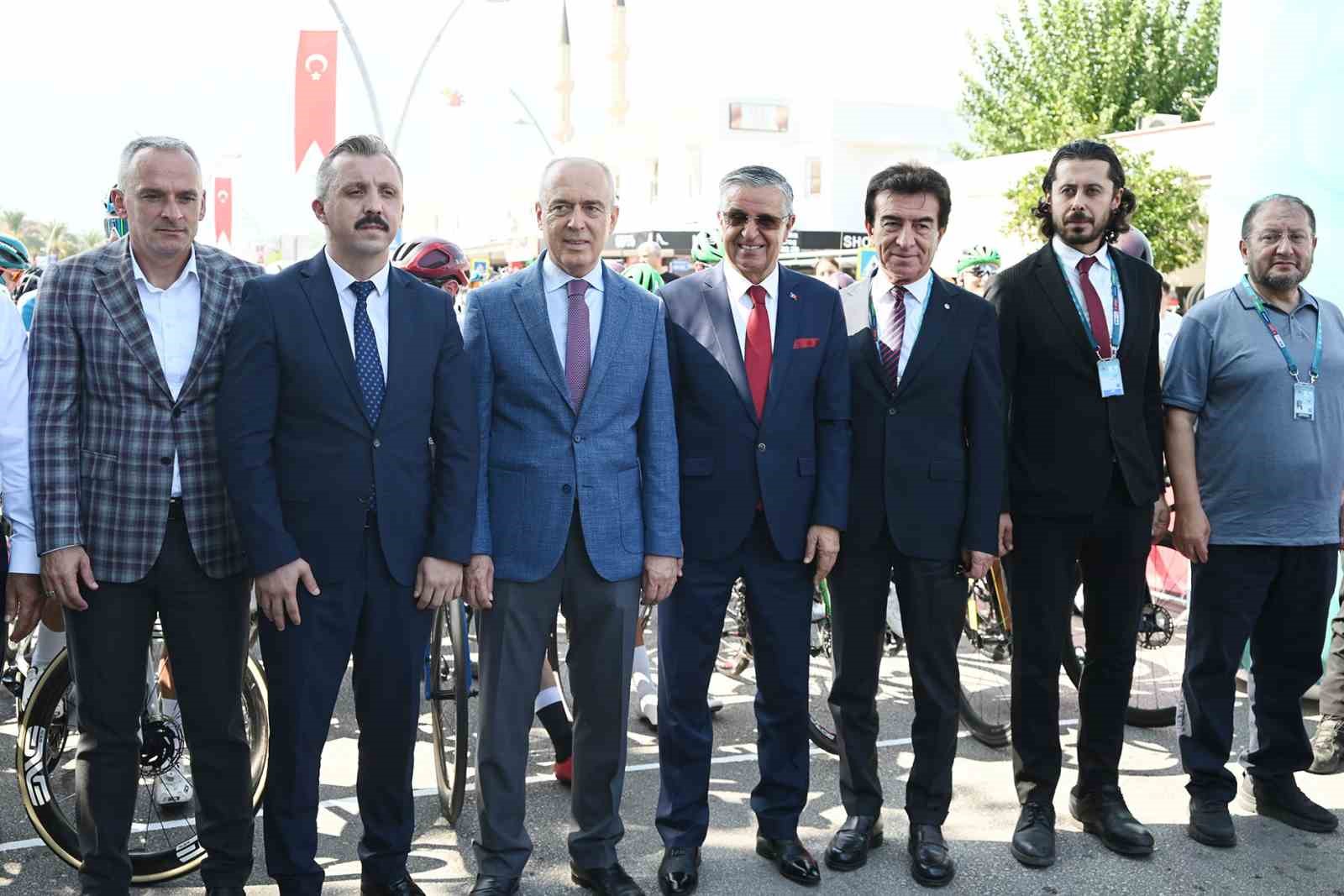 58. Cumhurbaşkanlığı Türkiye Bisiklet Turu’nun Kemer-Kalkan etabı başladı
