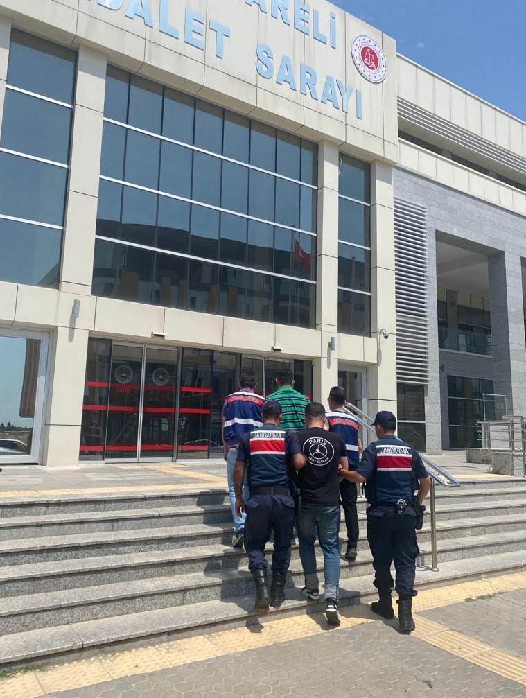 Kırklareli’nde 26 terör örgüt üyesi yakalandı