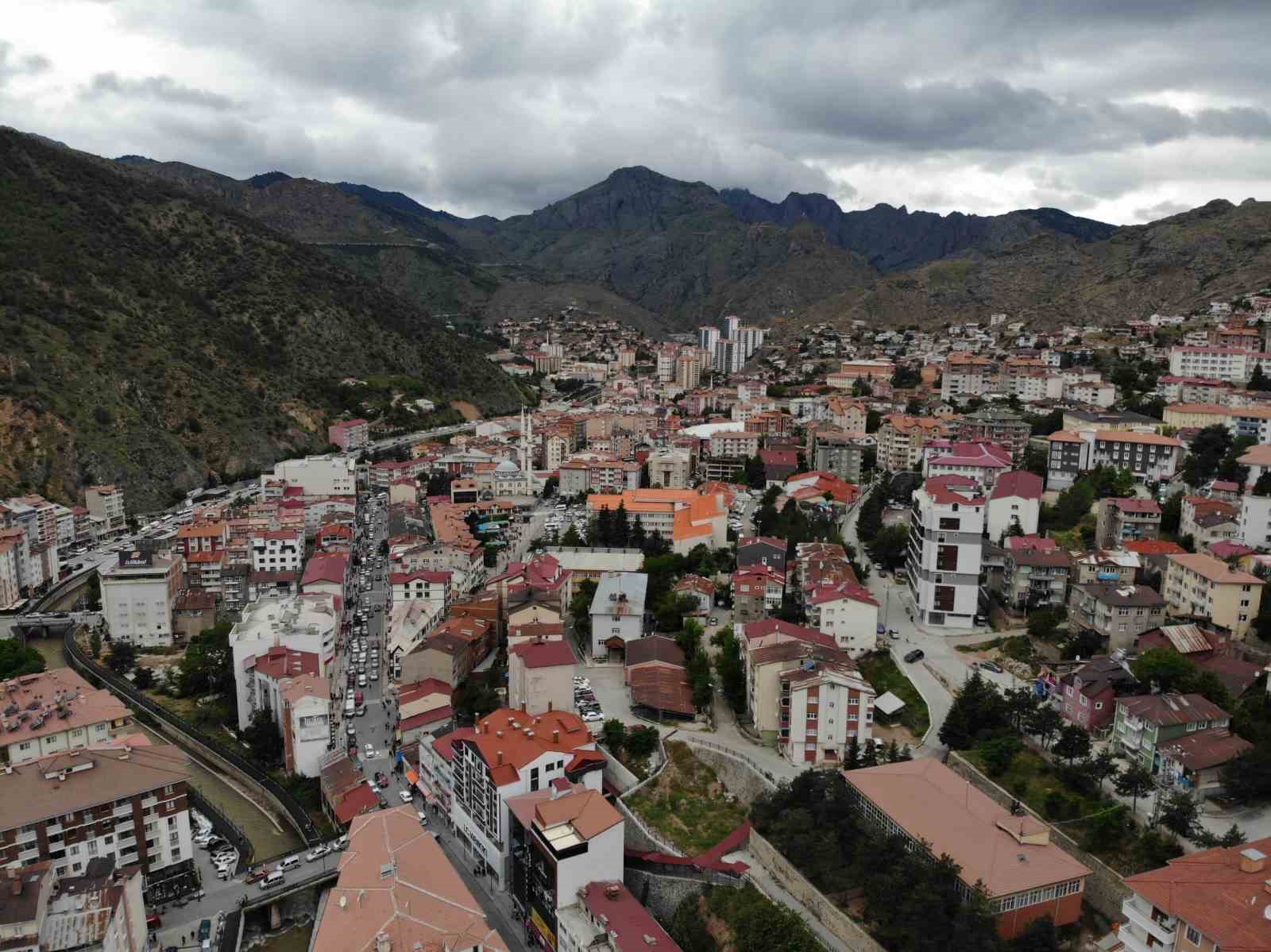 Karadeniz Bölgesi’nde huzurevi bulunmayan tek il olan Gümüşhane huzurevi istiyor