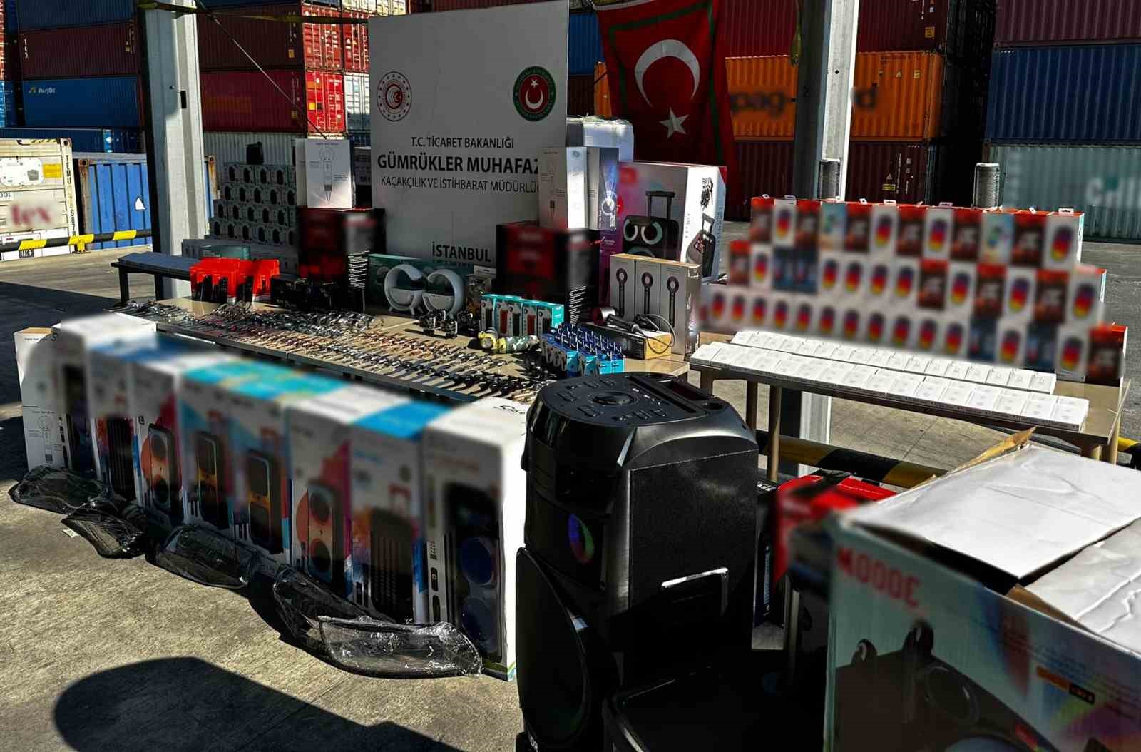 Ambarlı Limanı&rsquo;nda  21 milyon lira değerinde ka&ccedil;ak eşya ele ge&ccedil;irildi
