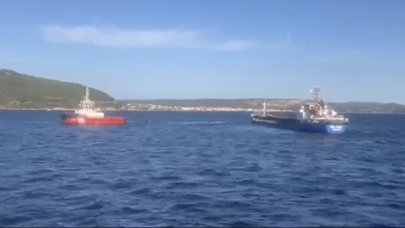 Çanakkale Boğazı’nda genel kargo gemisi dümen arızası yaptı