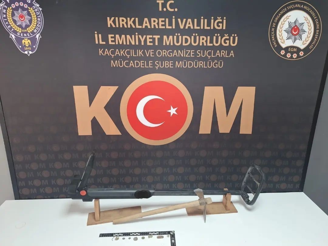 Kırklareli’nde kaçakçılık operasyonu: 11 gözaltı