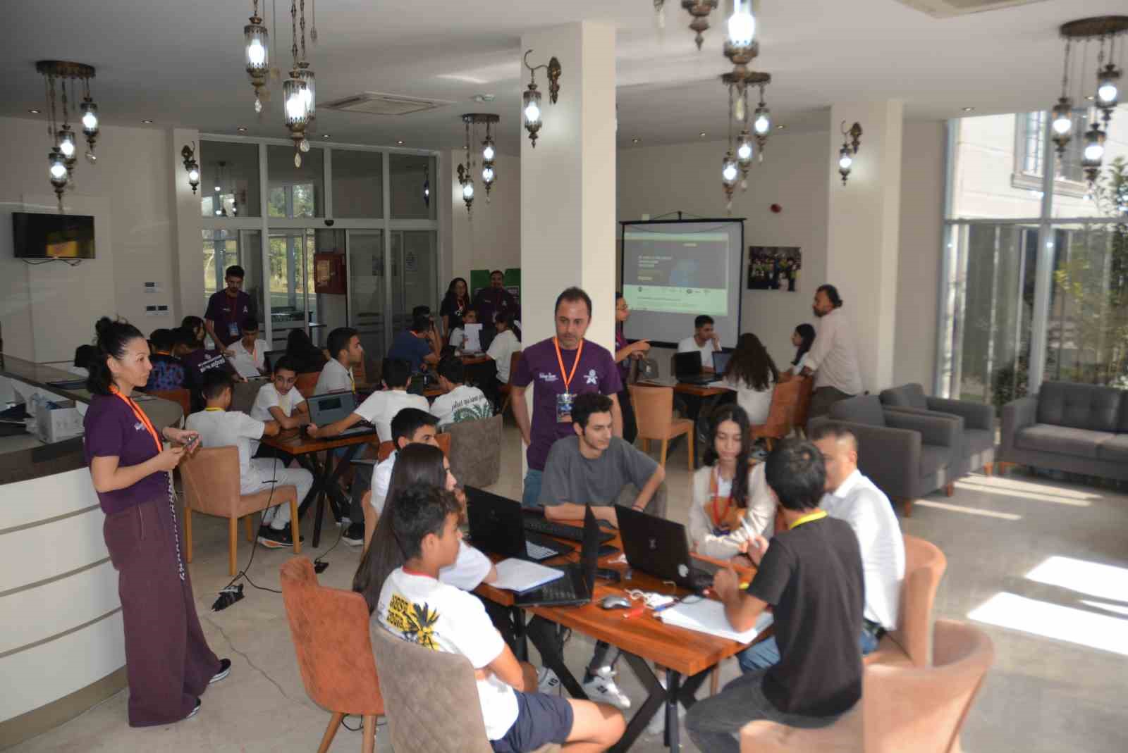 Mersindeki &ouml;ğrencilerden NASA&rsquo;ya 6 proje
