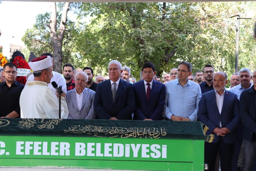 Başkan Taner’in babası son yolculuğuna uğurlandı