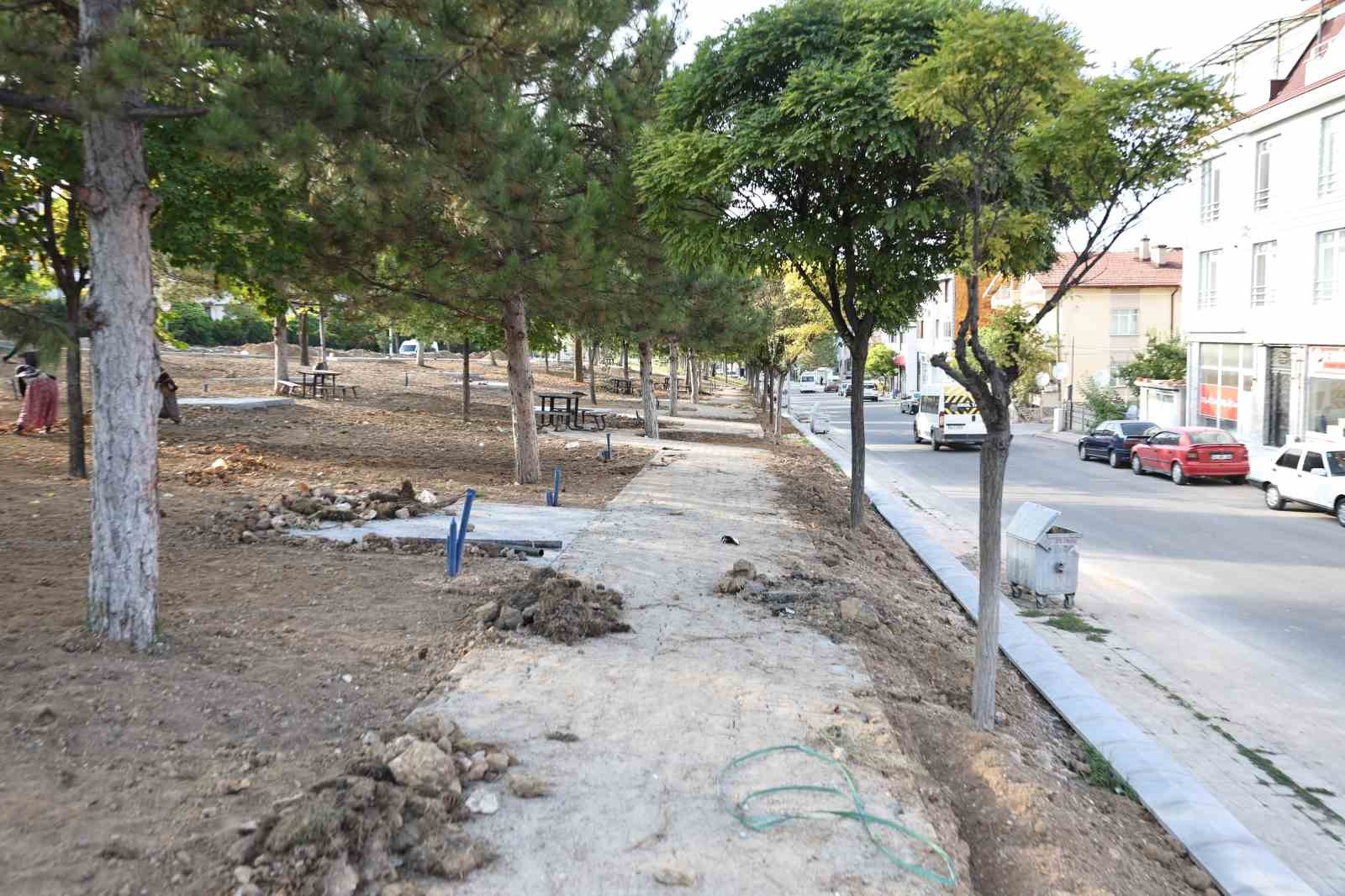 K&uuml;tahya&rsquo;da Şelale Park &ccedil;alışmaları devam ediyor
