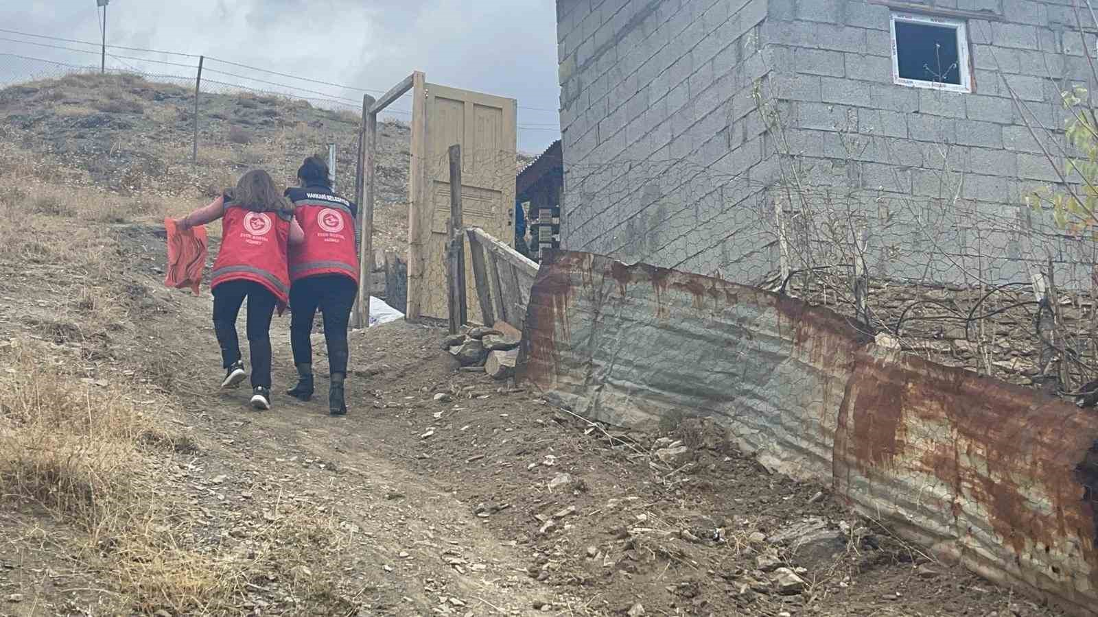 YADES, Hakkari’nin yaşlılarına umut oldu