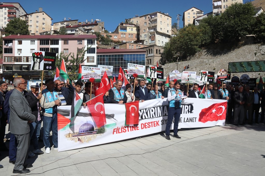 Bitlis’ten İsrail zulmüne kınama
