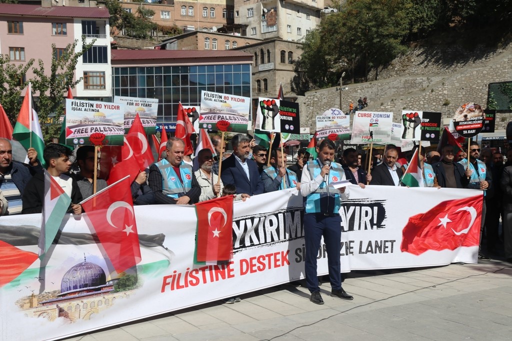 Bitlis&rsquo;ten İsrail zulm&uuml;ne kınama
