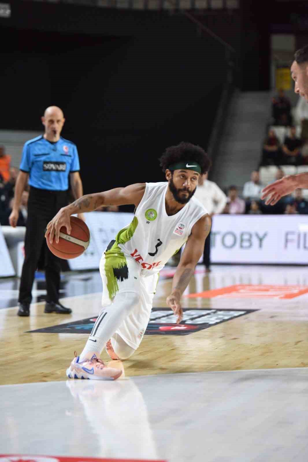 Türkiye Sigorta Basketbol Süper Ligi: Manisa BBSK: 90 - Samsunspor: 60