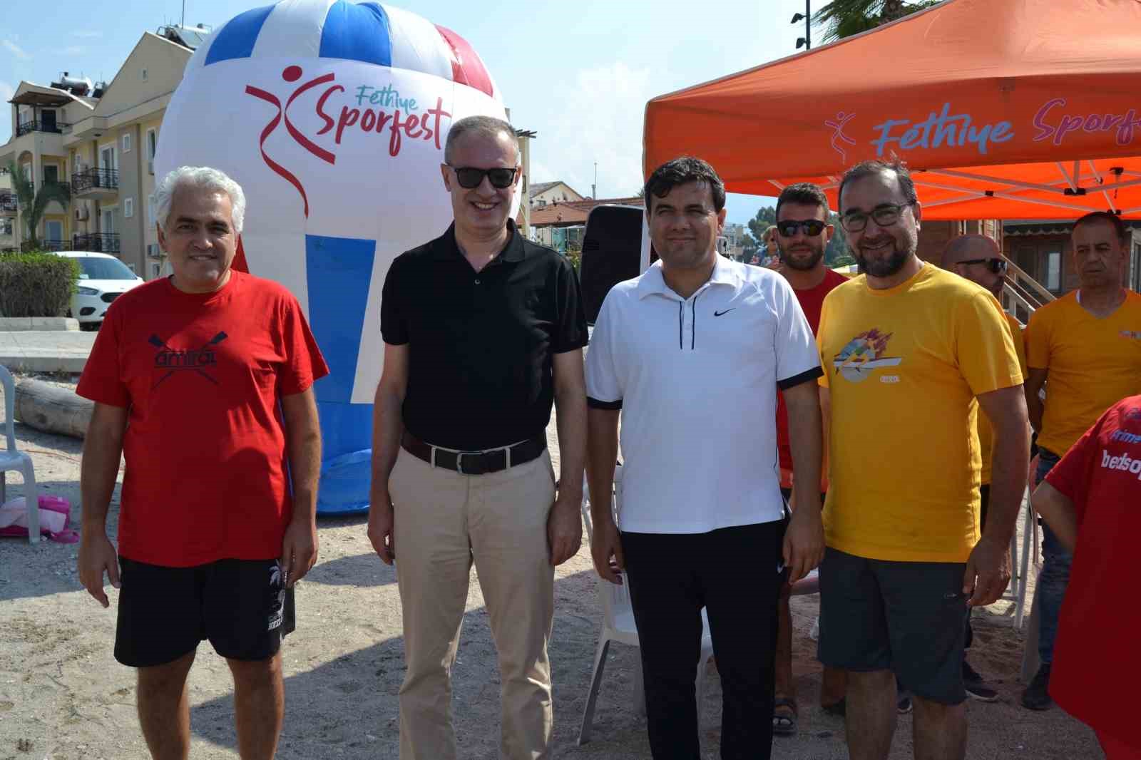 Fethiye’de ’Rowing Beach Sprint’ Yarışları başladı