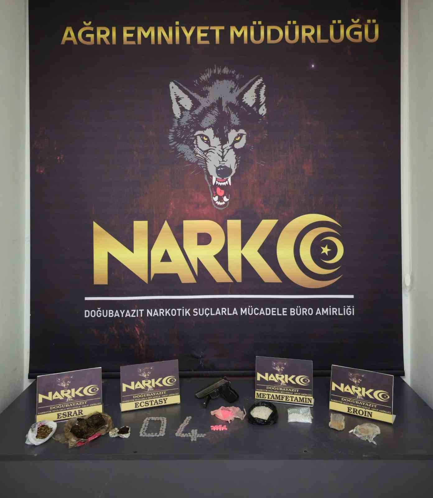Ağrı’da göçmen kaçakçılığına geçit yok