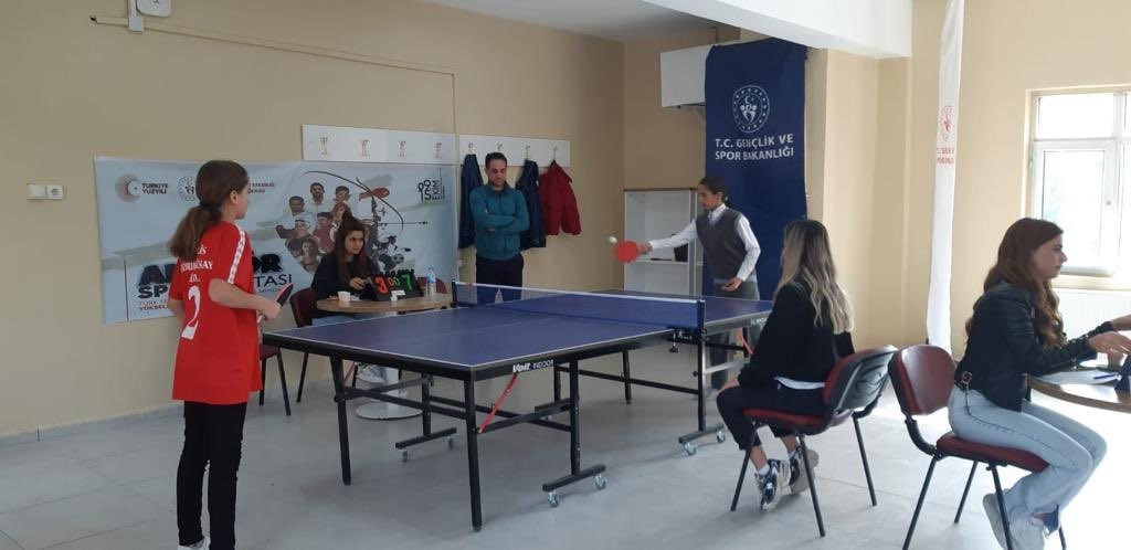 Hamur’da Amatör Spor Haftası Etkinlikleri