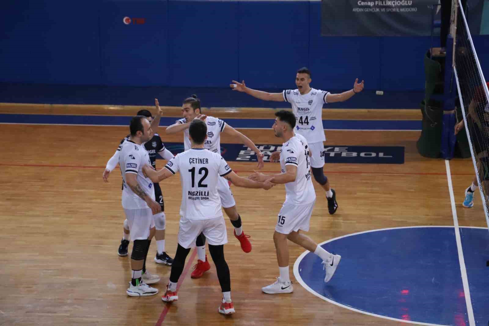 Nazilli Belediyespor, voleybolda Göcek’i mağlup etti