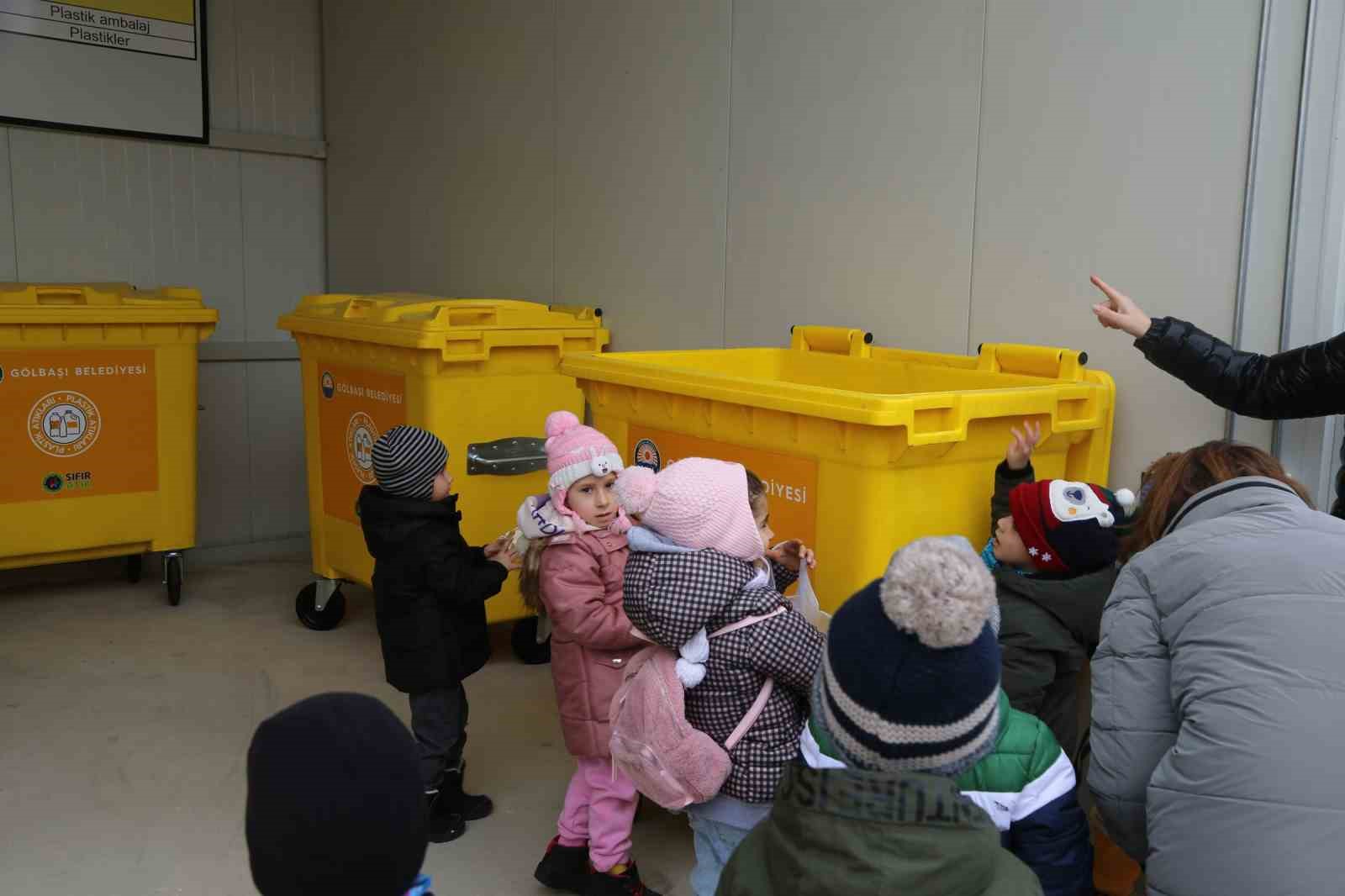 Gölbaşı’nda atıklar geri dönüştürülüyor
