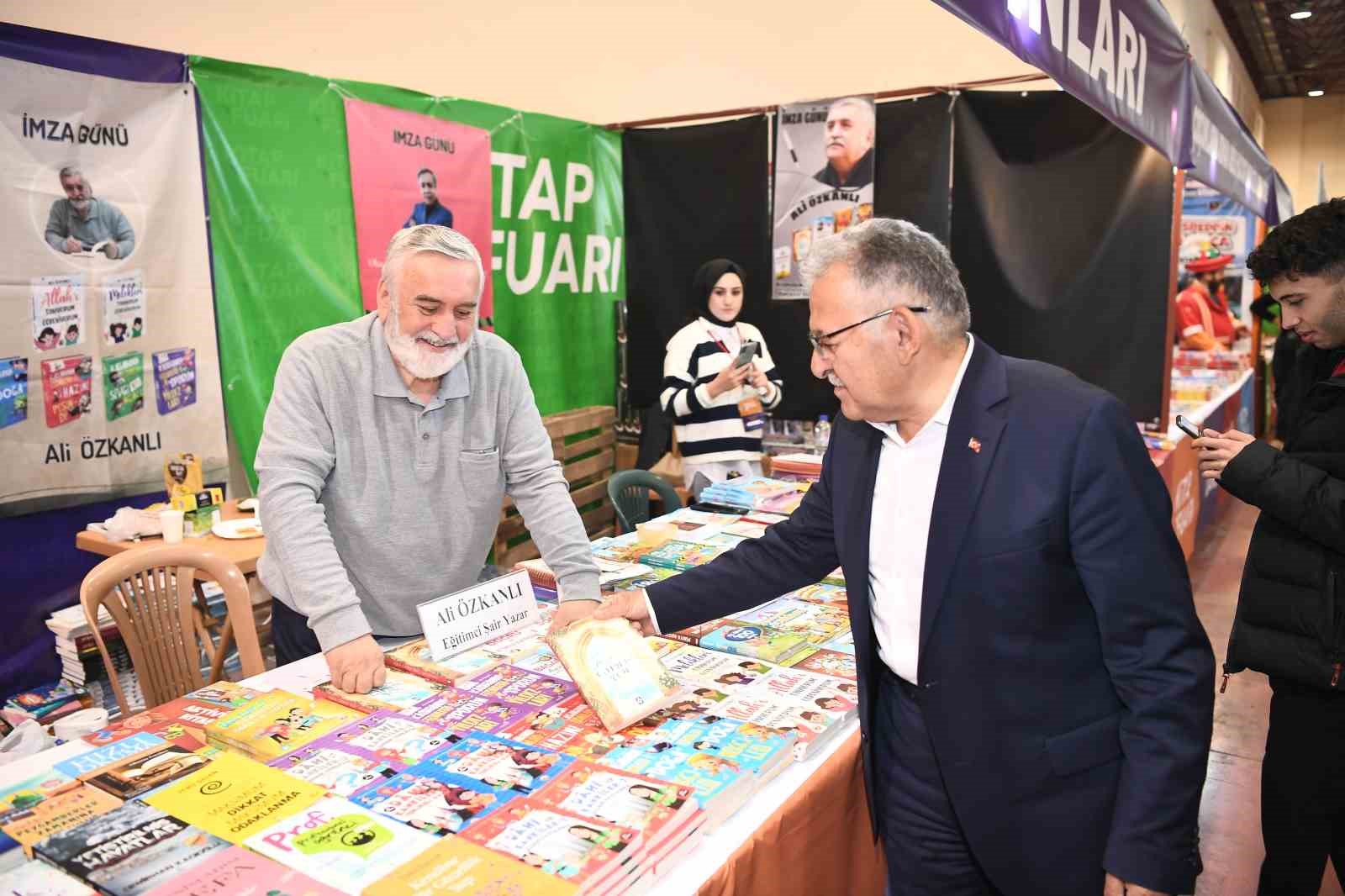 Kitap Fuarında Hedef 1 Milyon Ziyaretçi