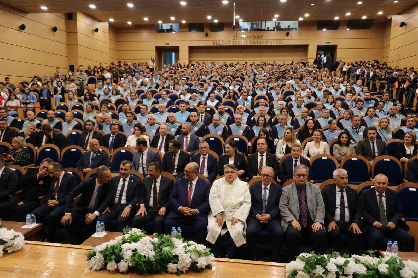 Zonguldak BEÜ’den TPAO Genel Müdürü Bilgin’e fahri doktora