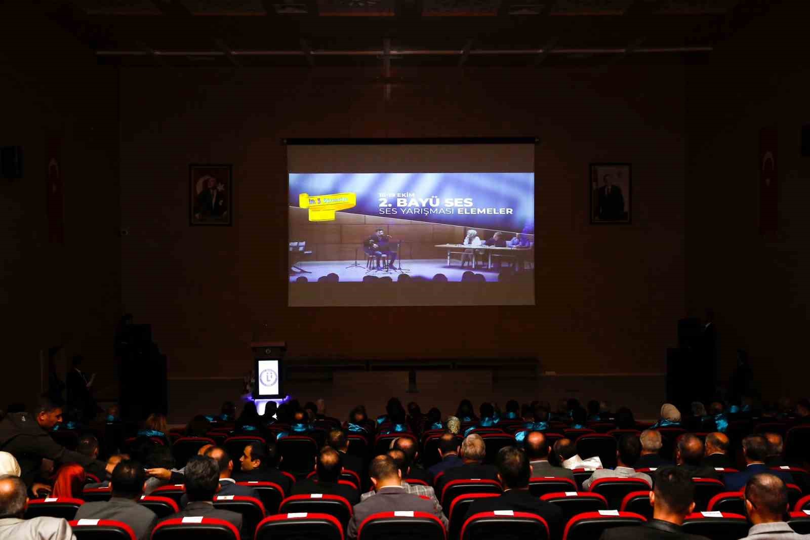 Bayburt Üniversitesinin 15. yıl kuruluş etkinlikleri ve akademik yılı açılış töreni, kurumsal vefa temasıyla gerçekleşti
