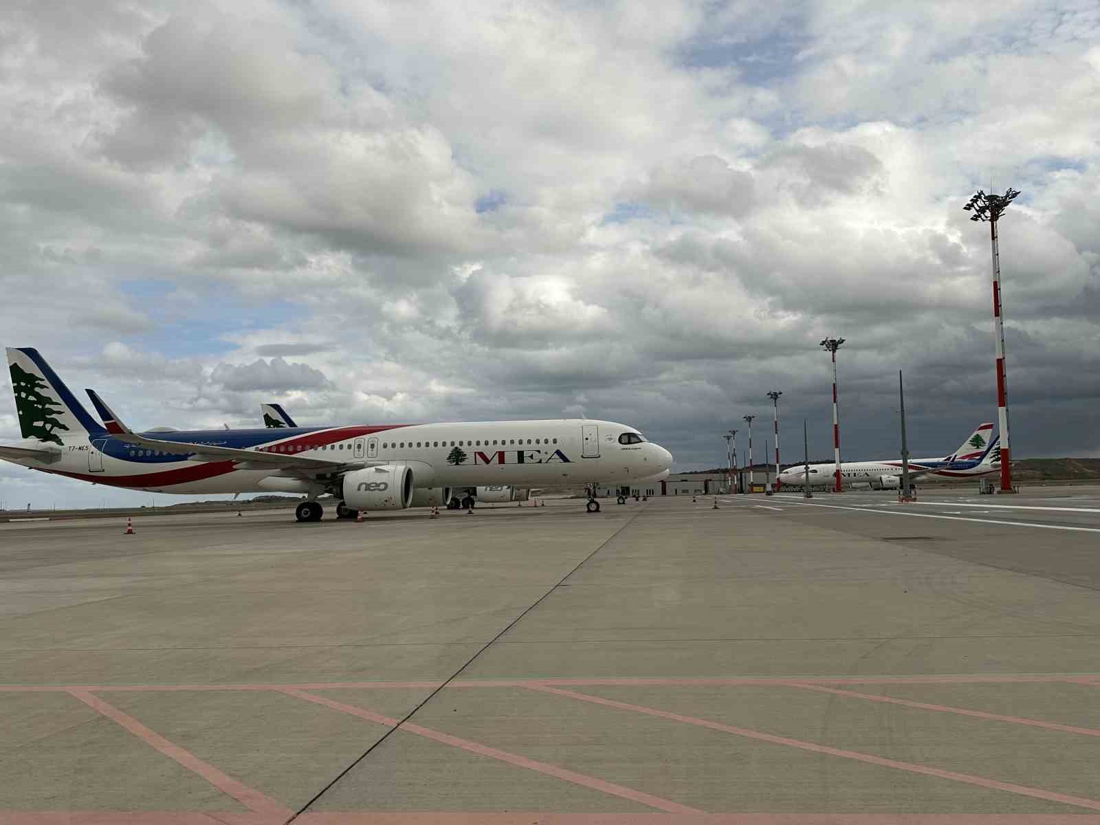 Lübnan’ın ulusal havayolu 5 uçağını Türkiye’ye gönderdi
