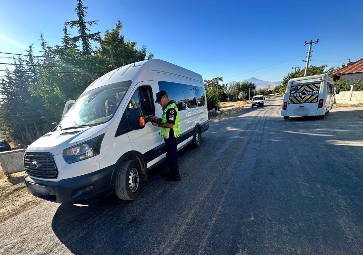 Okul servislerine jandarma denetimi
