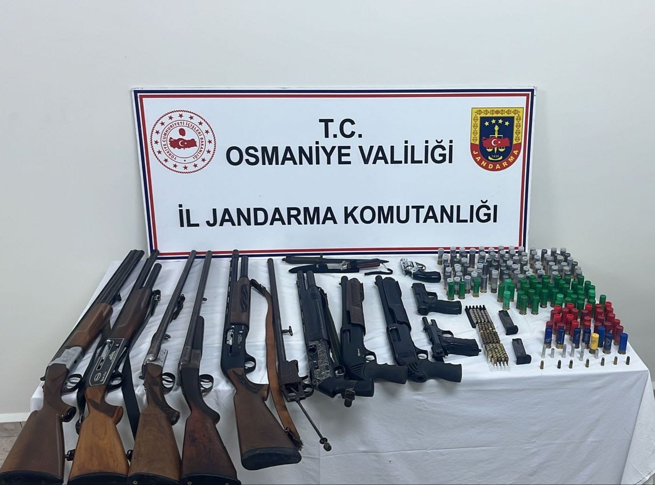 Osmaniye’de havaya ateş eden magandaların evinden cephanelik çıktı