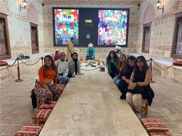 Edirne’de fen fakültesi, yeni öğrencileri için oryantasyon programı düzenledi