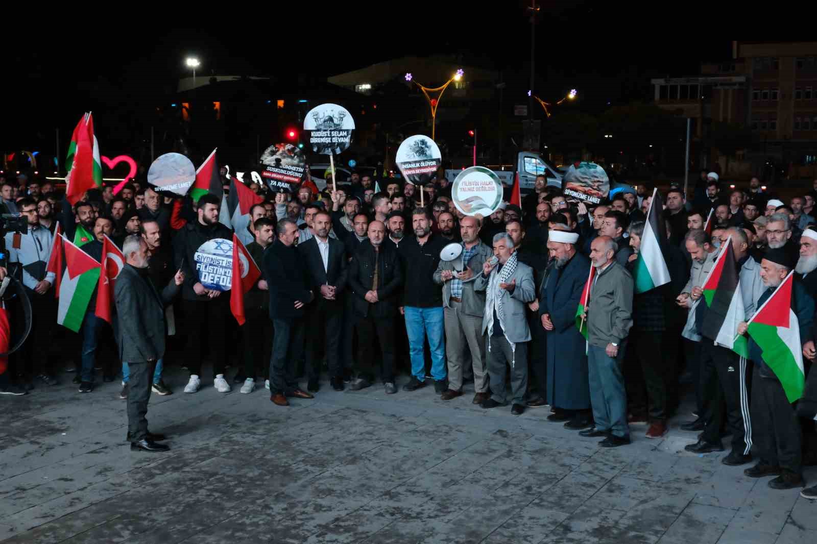 Erzincan&rsquo;dan İsrail&rsquo;e tepki, Filistin&rsquo;e destek
