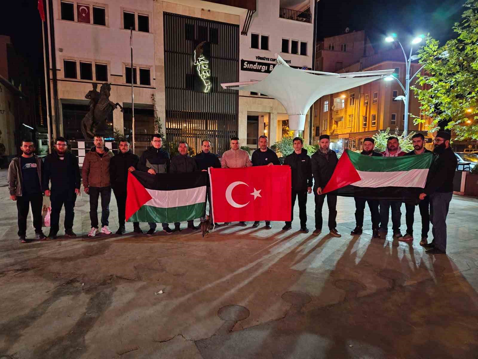 Balıkesir&rsquo;de İsrail protesto edildi
