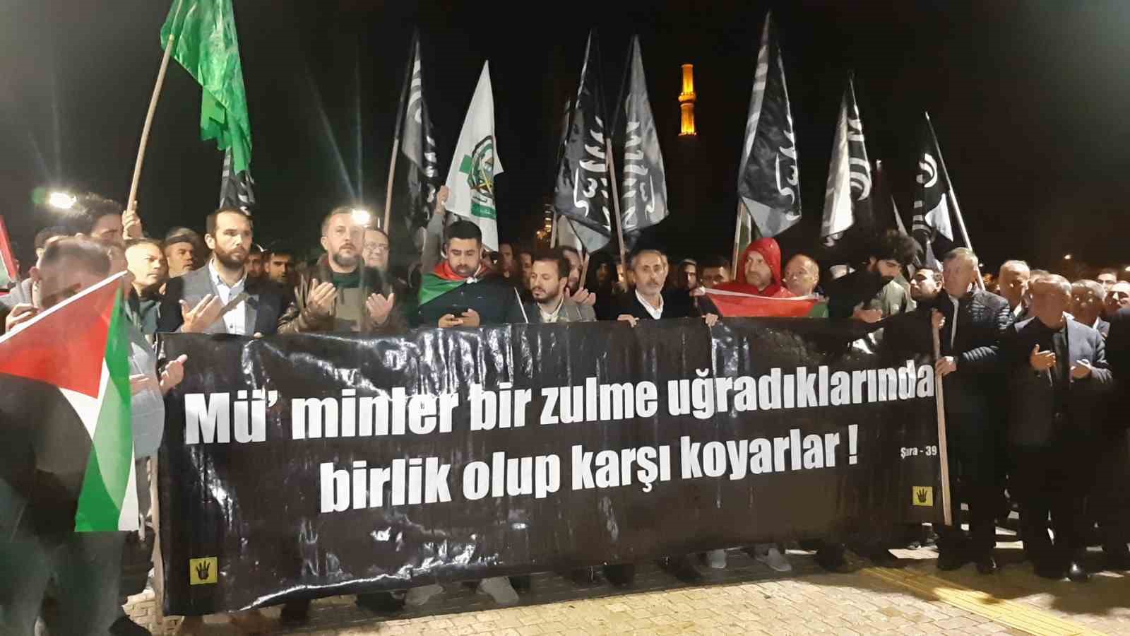 Edirne&rsquo;de İsrail&rsquo;in saldırıları protesto edildi

