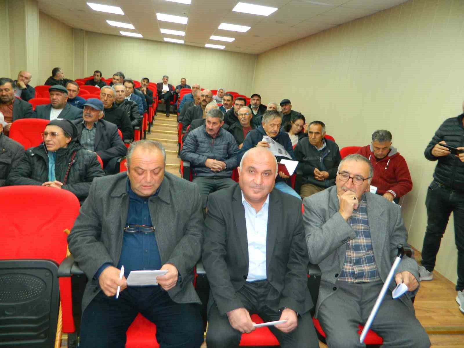 İklim değişikliği Posof’ta arıları olumsuz etkiledi