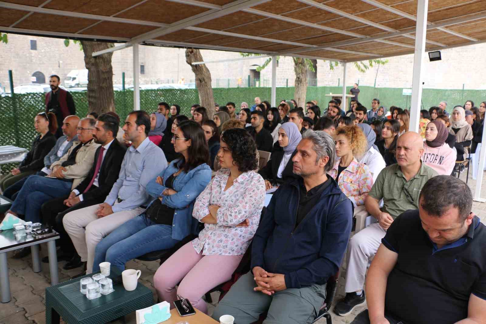 El Cezeri’nin 818 yıl önce yaptığı eserlerin replikası Diyarbakır tarihinin sıfır noktasında sergilendi
