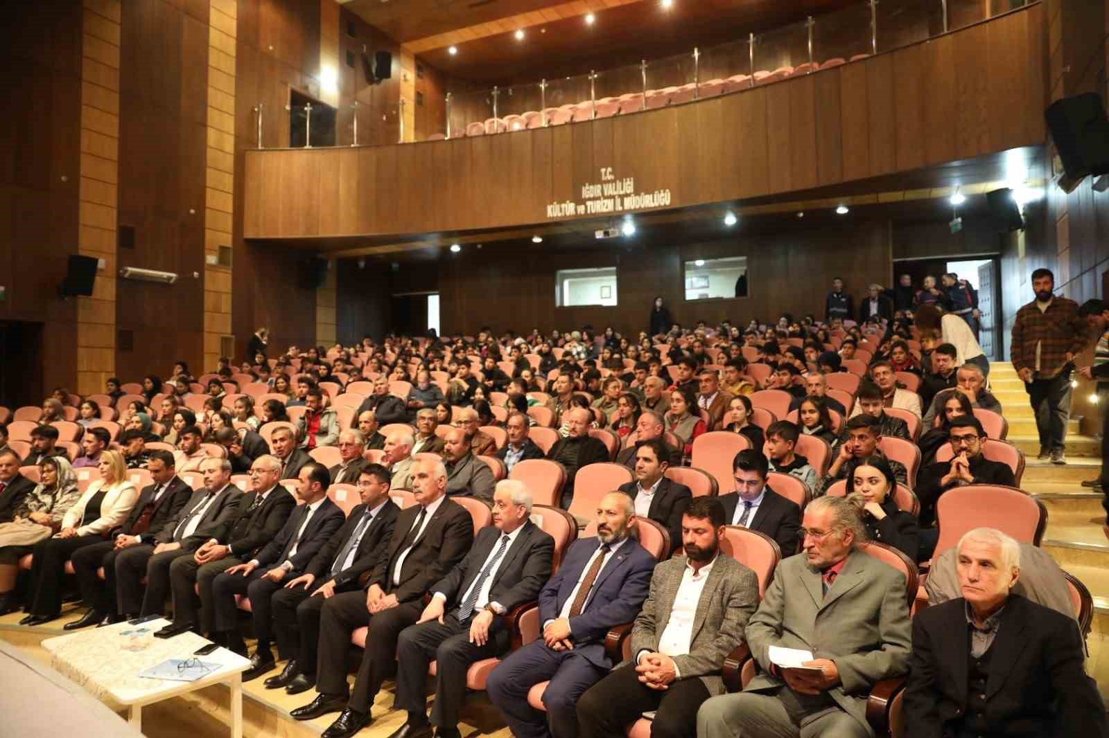 Iğdır’da “Zengezur’un Dünü ve Bugünü” konferansı