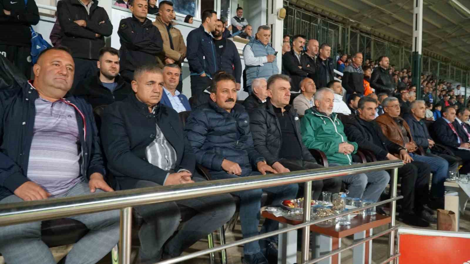 TFF 2. Lig: Isparta 32 Spor: 1 - Belediye Derincespor: 0