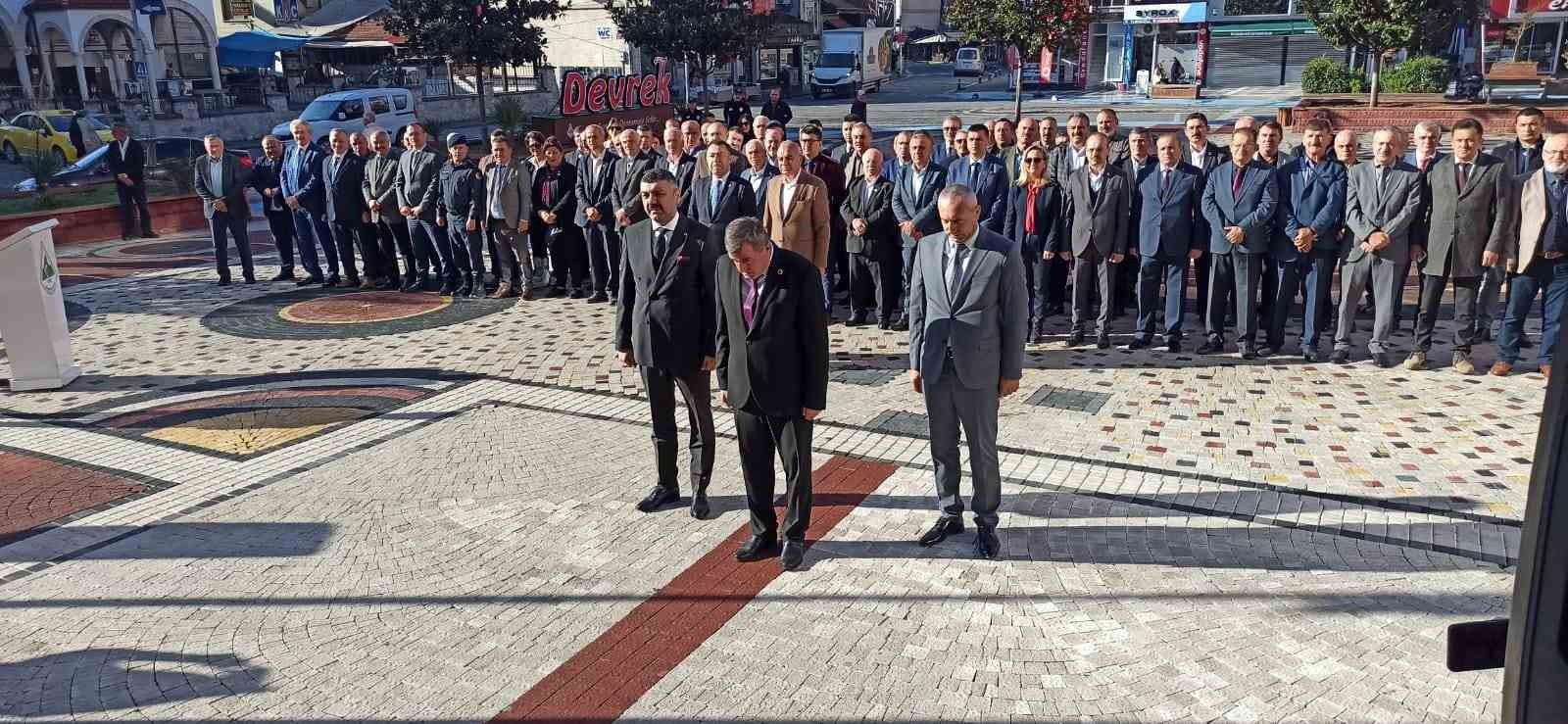 Devrek’te Muhtarlar Günü törenle kutlandı