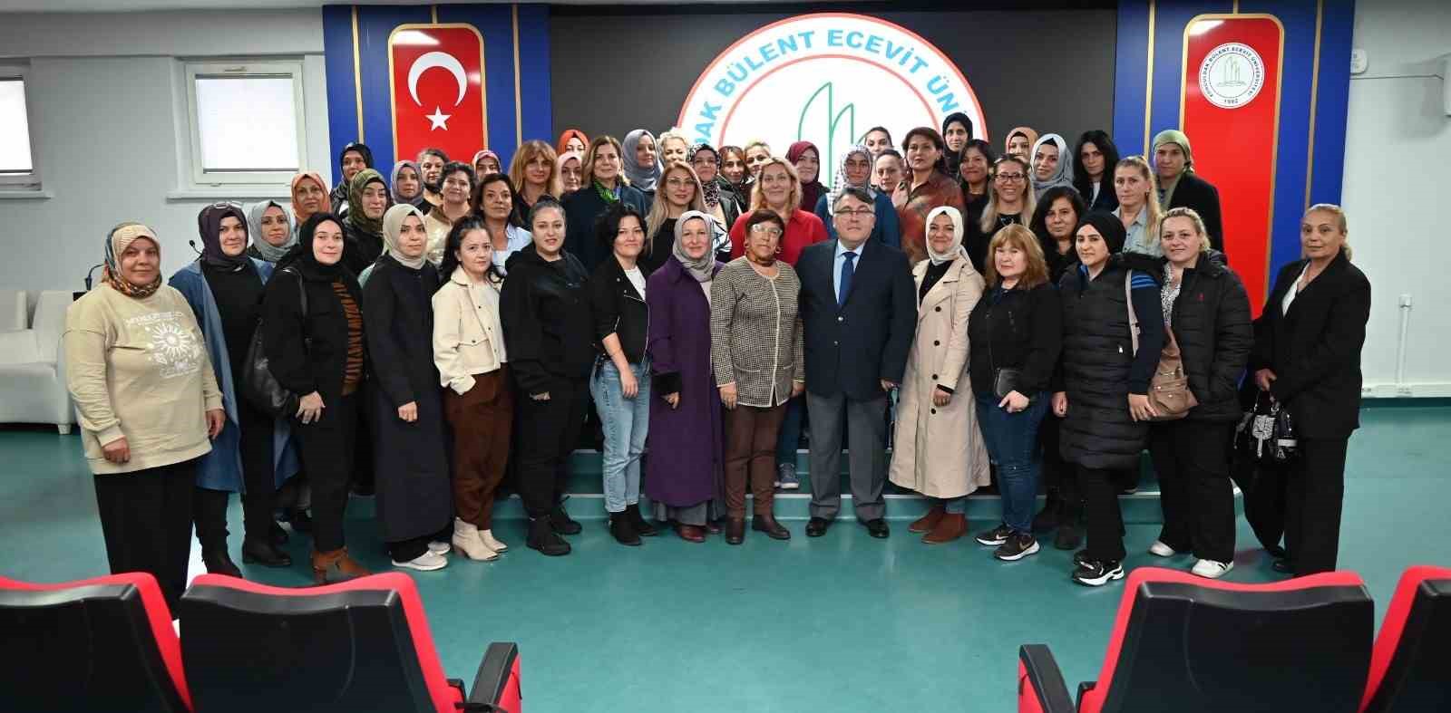 ZBE&Uuml;&rsquo;de  34 yaş &uuml;zeri &ouml;ğrencilere oryantasyon etkinliği
