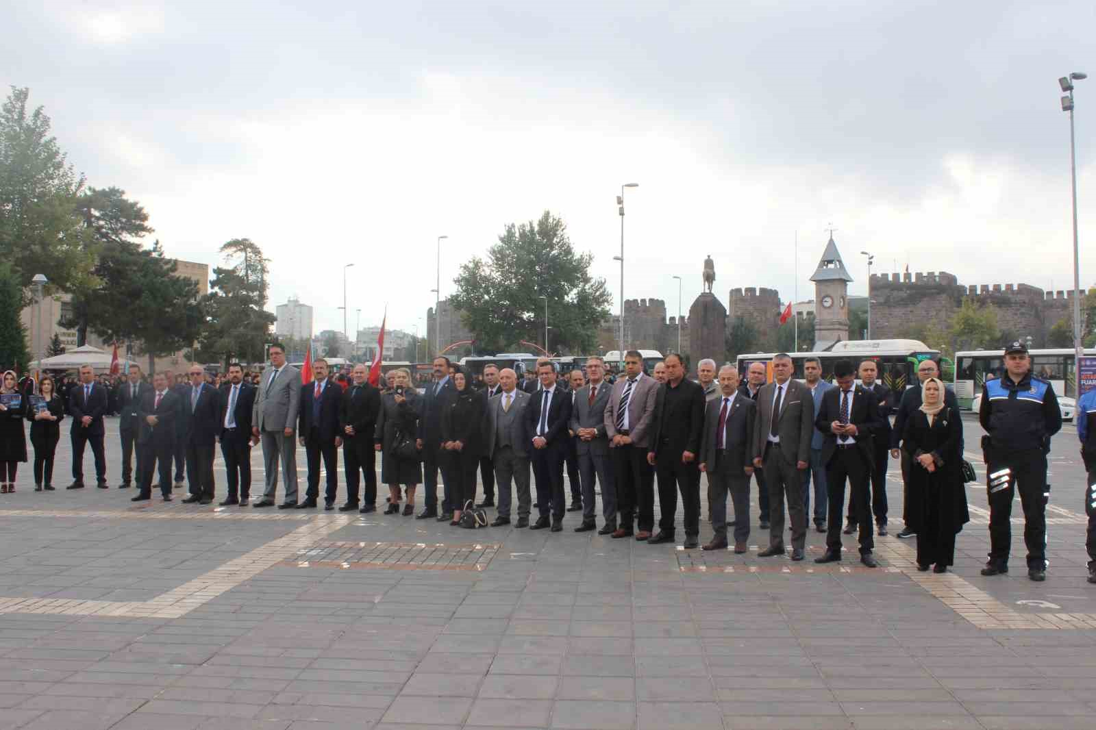 Barbaros Mahalle Muhtarı Karakaya: “Muhtarlarımız demokrasinin temel taşlarıdır”