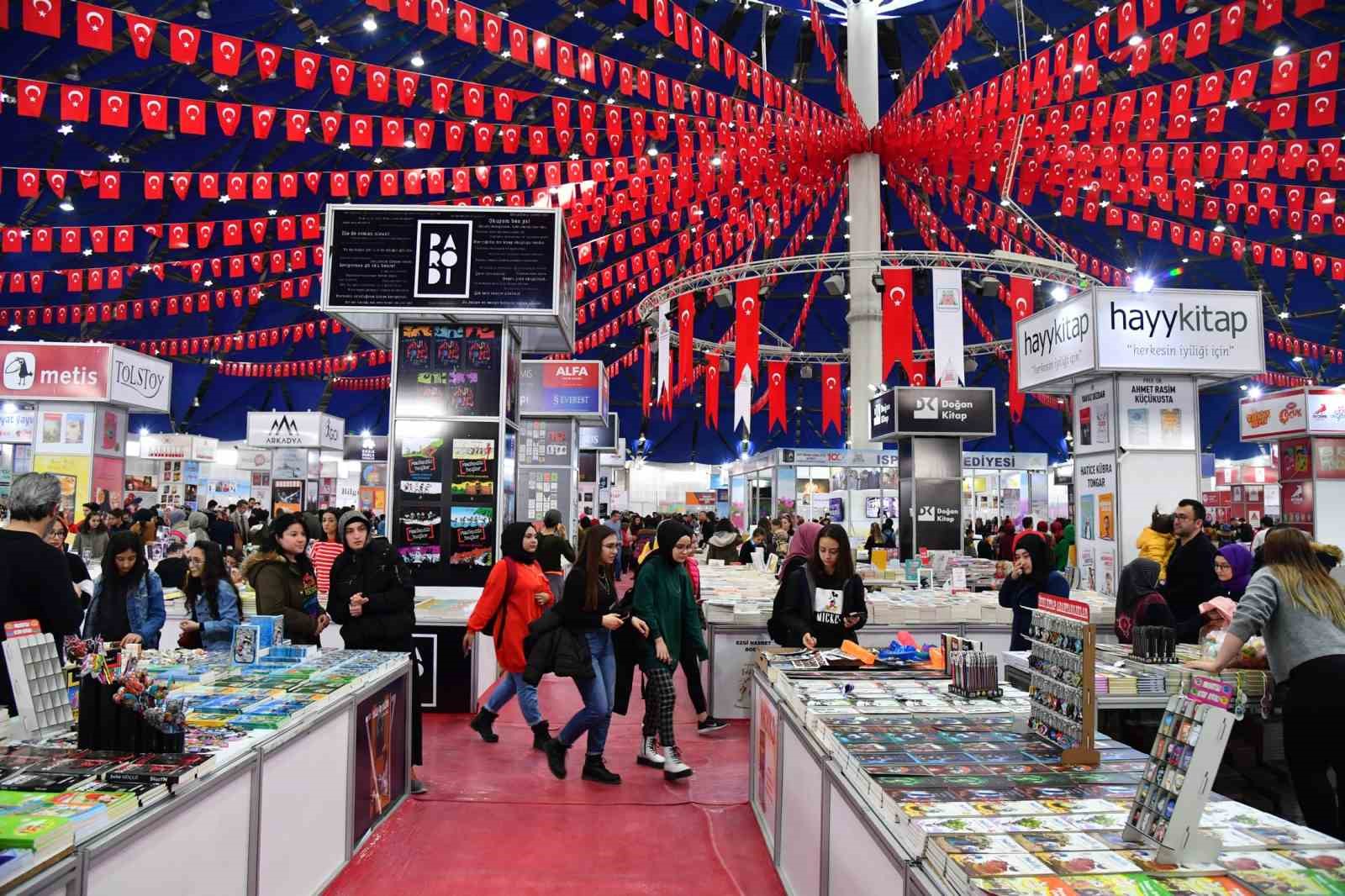 Isparta Belediyesi 6&rsquo;ncı kitap fuarını a&ccedil;ıyor
