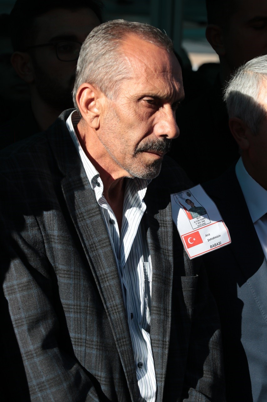 Kahramanmaraşlı şehit son yolculuğuna uğurlandı
