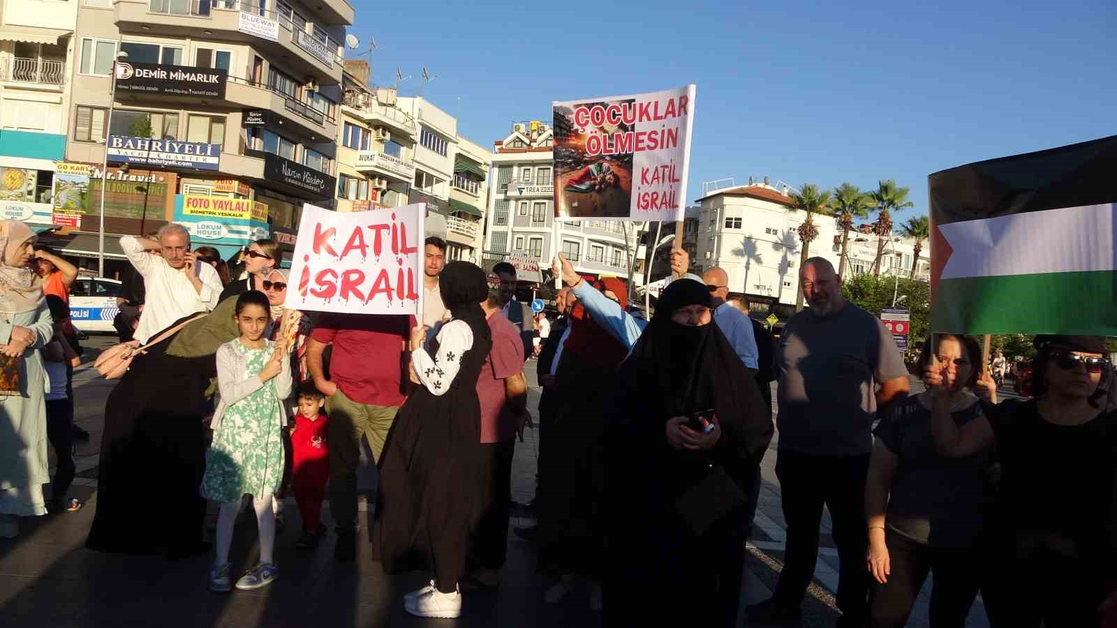 Marmaris&rsquo;te İsrail protesto edildi
