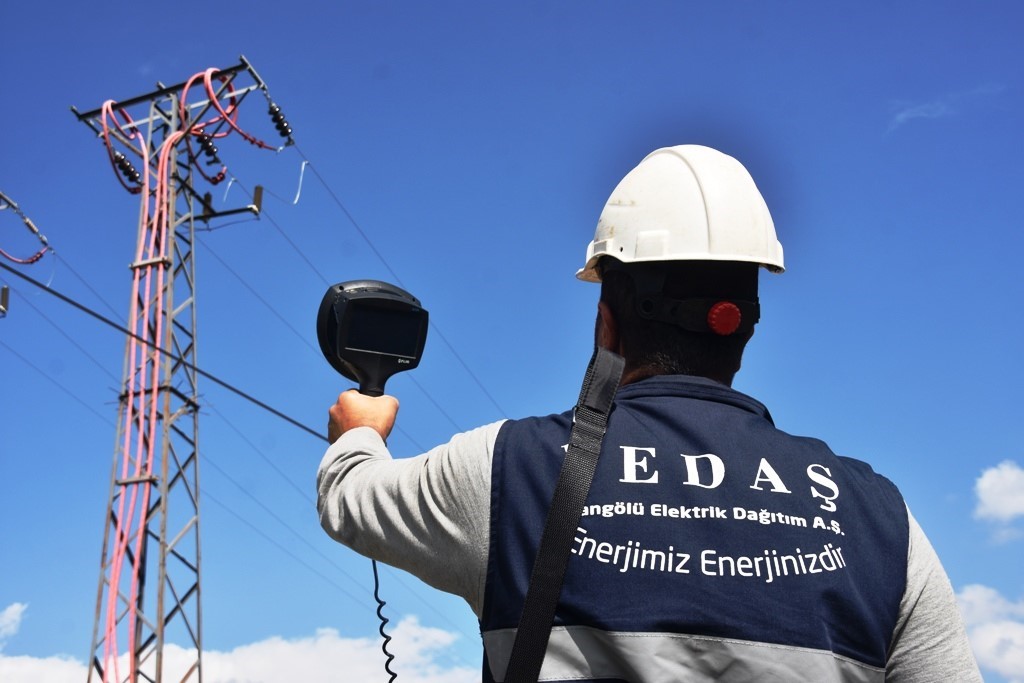 VEDAŞ elektrik arızalarını termal kamera ile tespit ediyor
