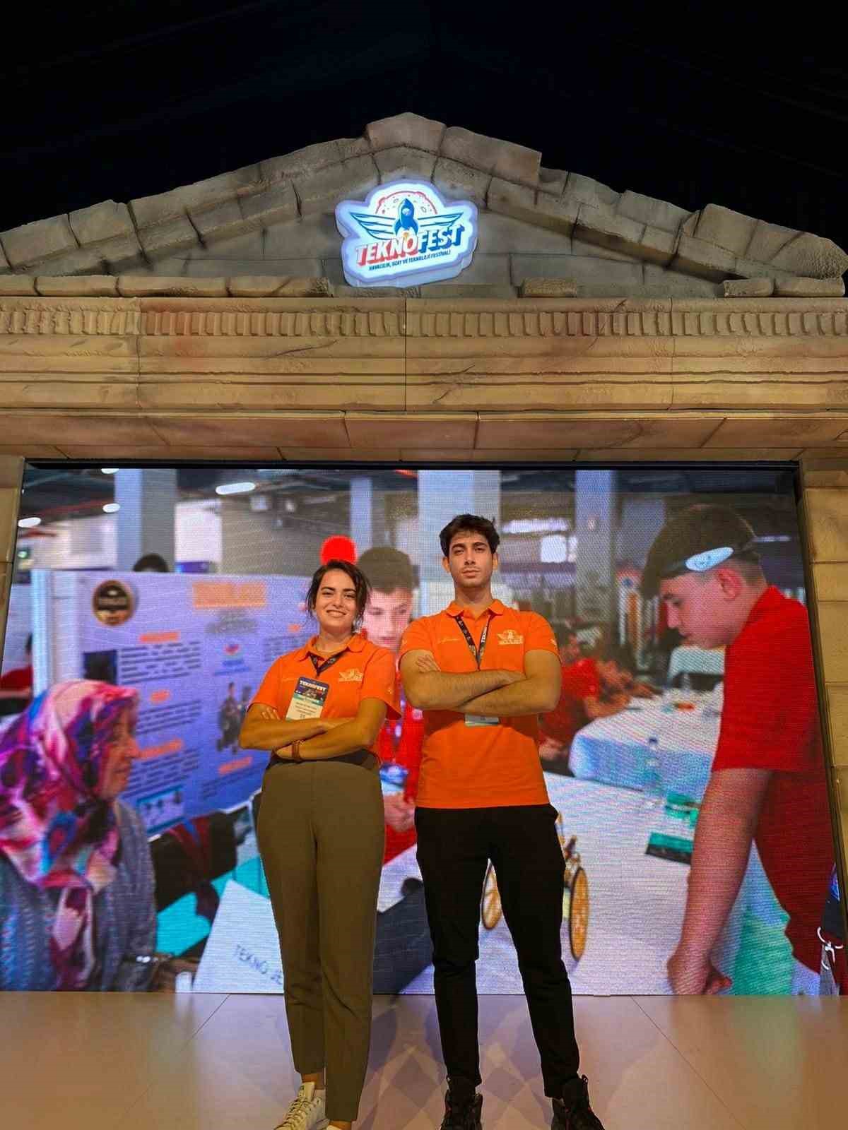 AGÜ Öğrencilerine TEKNOFEST’te Birincilik Ödülü