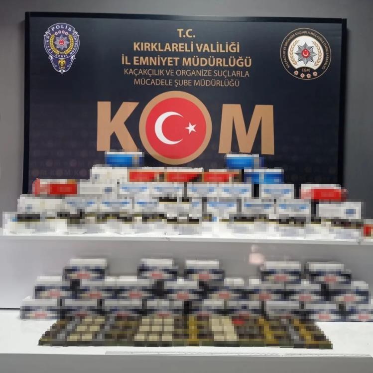 Kırklareli&rsquo;nde ka&ccedil;ak&ccedil;ılık operasyonu: 12 g&ouml;zaltı
