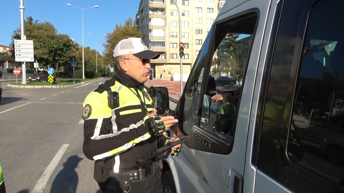 Samsun'da 14 okul servis aracı trafikten men edildi