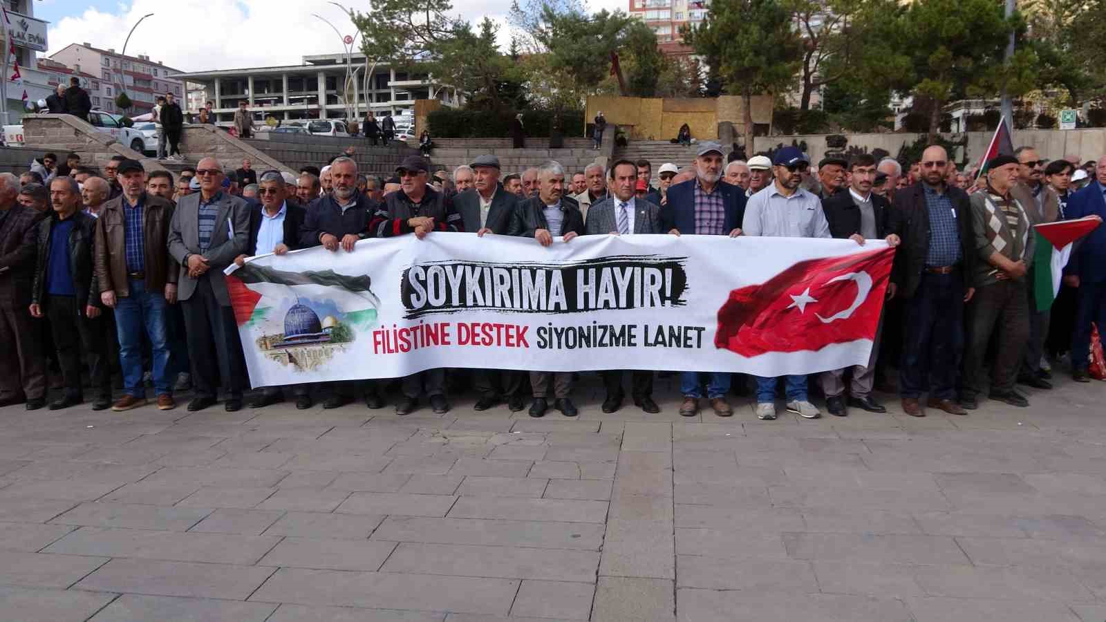 Filistin’de hayatını kaybedenler için Yozgat’ta gıyabi cenaze namazı kılındı